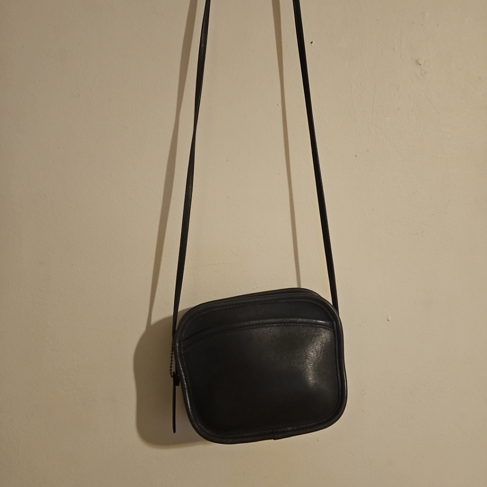 Rare 1990’s Coach Hadley #9935 Crossbody In Navy